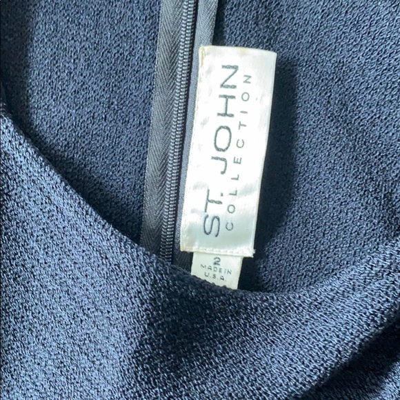 St. John Collection Size 2 - Picture 2 of 3